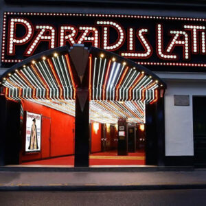 Paradis Latin com ou sem jantar