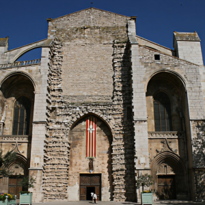 Saint Maxime de la Sainte Baume e Gruta de Maria Madalena