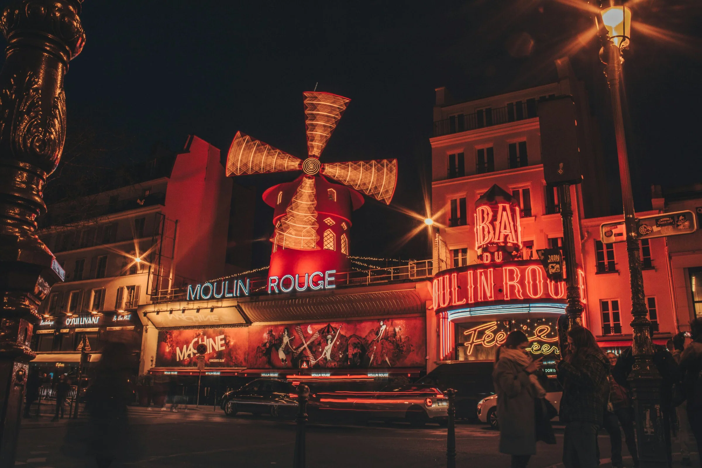 Moulin Rouge com ou sem jantar